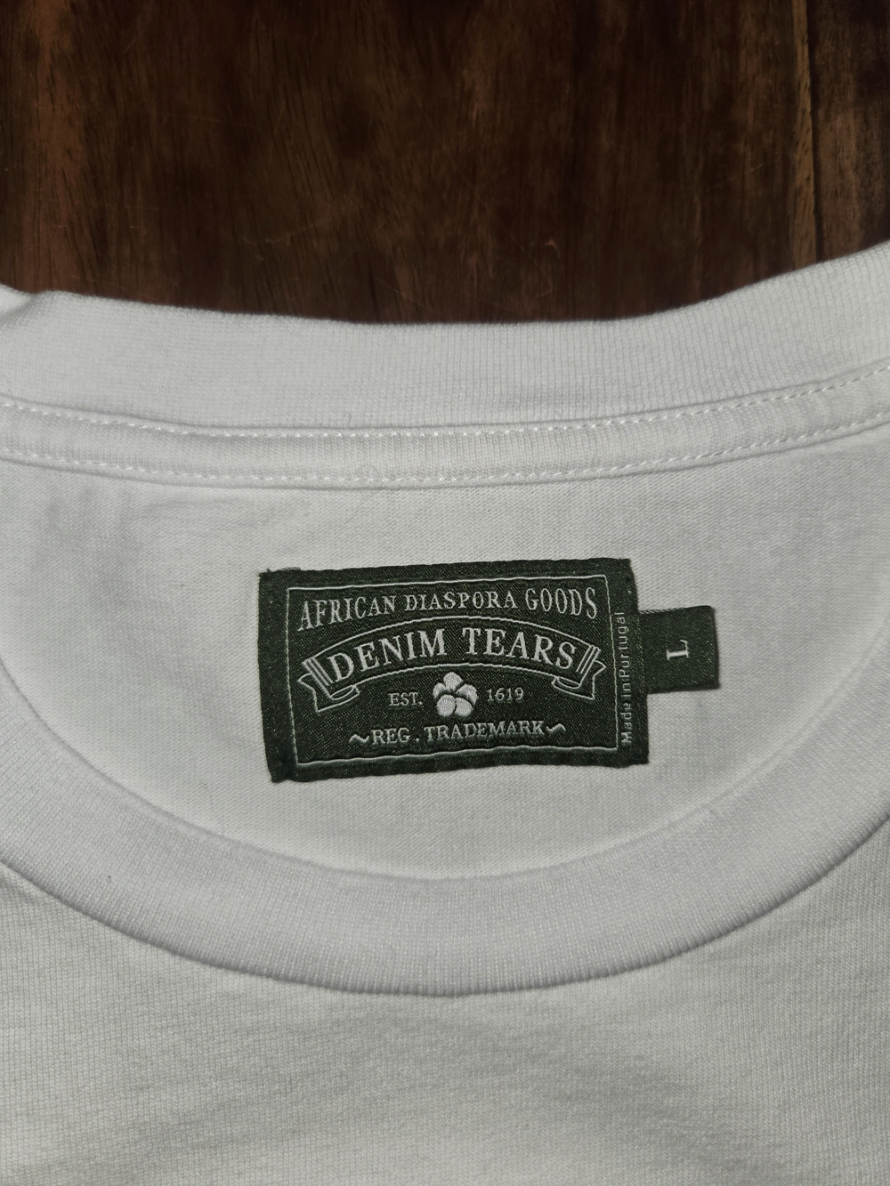 Denim Tears Men's White Graphic Crewneck T-Shirt. Size Large - Picture 5 of 8